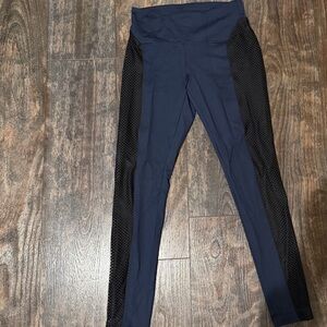 Koral fishnet leggings